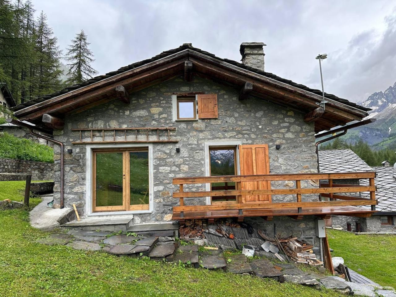 Chalet Val Ferret Cir 0246 Courmayeur Bagian luar foto